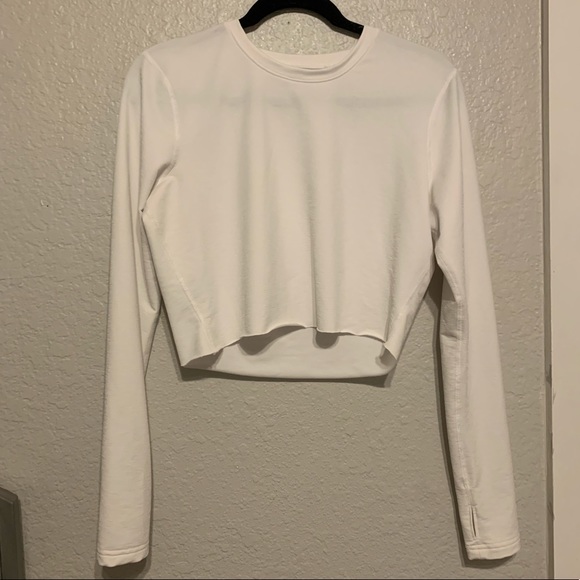 Plain White Long Sleeve Crop Top - Picture 3 of 4